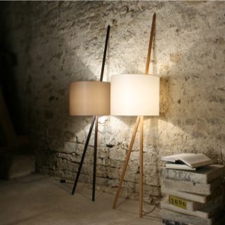 Maigrau Lehnleuchte LUCA LEAN